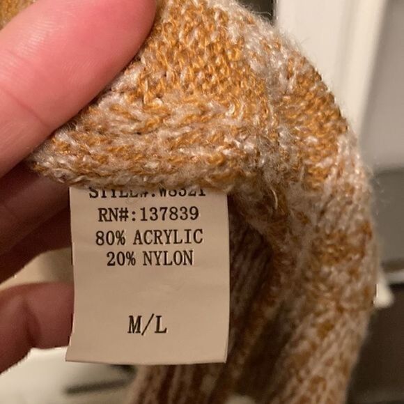 Dreamers M/L cardigan    - Picture 3 of 4